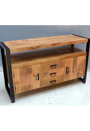 Britt sideboard 2 doors 3 drawers
