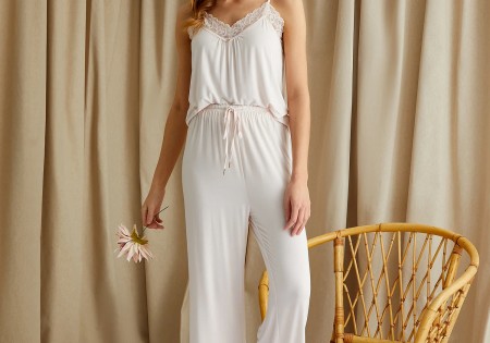 Pretty You London Lace Cami Cropped Trouser Set Powder Puff